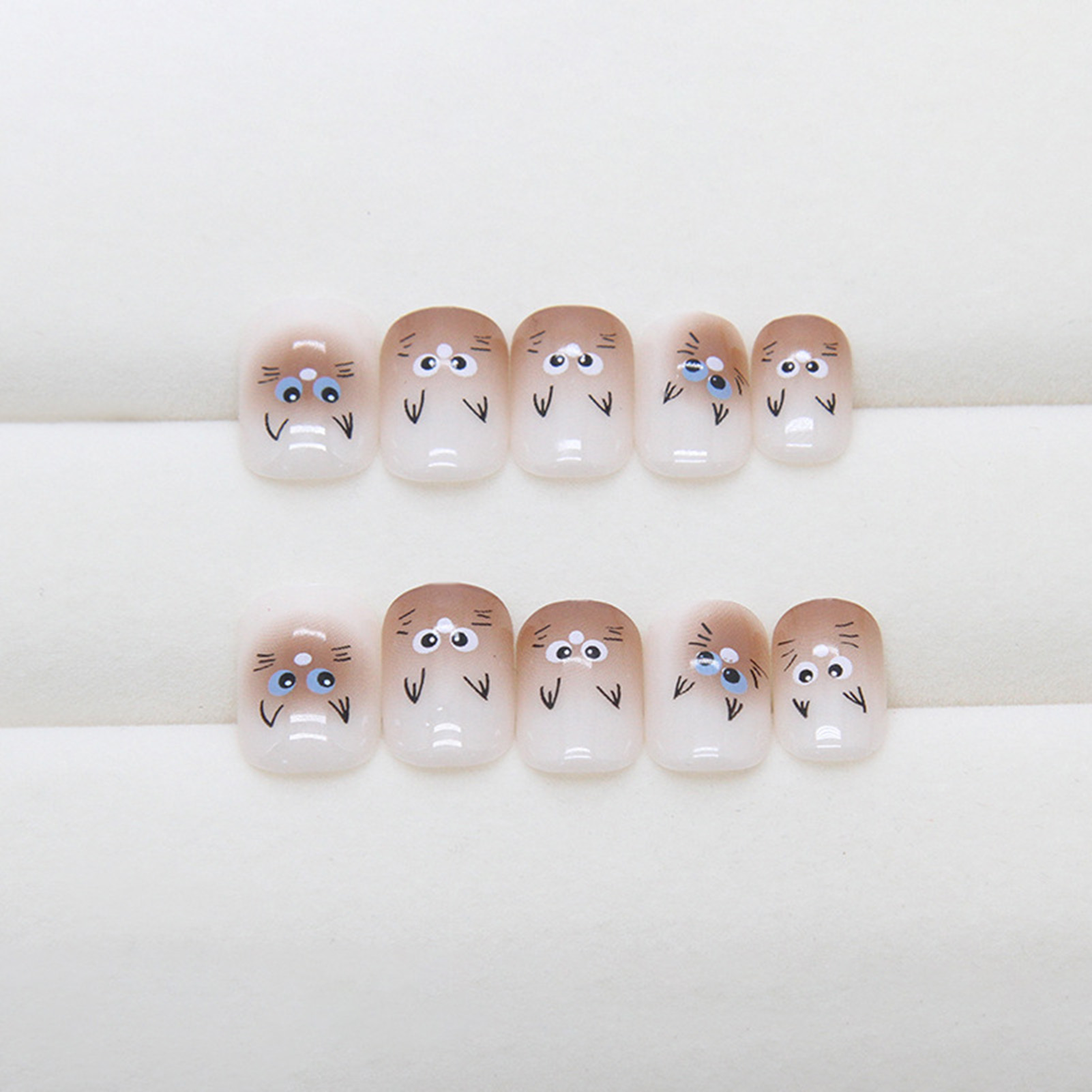Fake Nails Resin Short Press o - Resin Art Online recension och pris