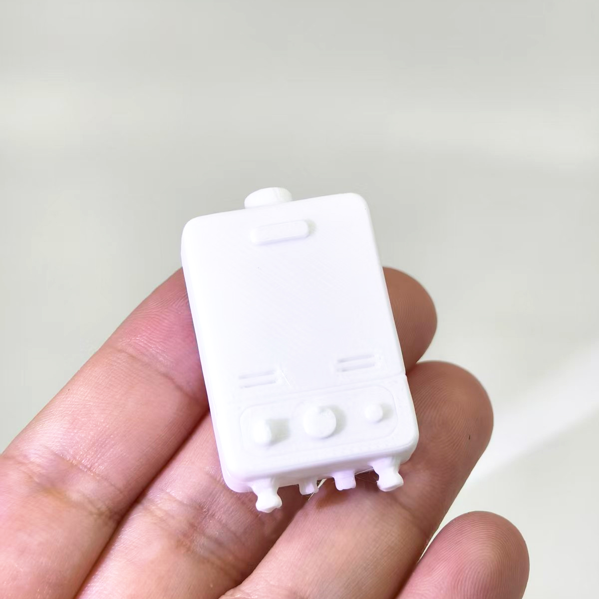 Miniature Water Heater Model D - Resin Art Toys recension och pris